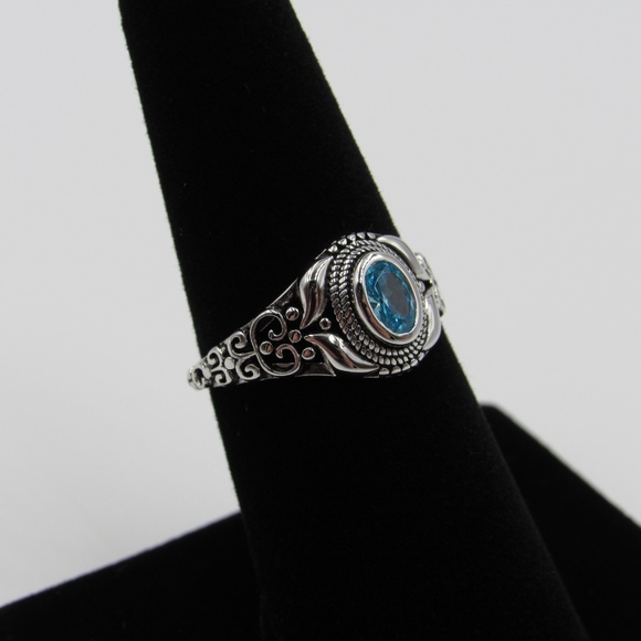 Sterling Silver Blue CZ Diamond Ornate Band Ring - Picture 3 of 5
